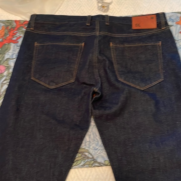 DL1961 Blue jeans 34x34. Like New - Picture 3 of 3